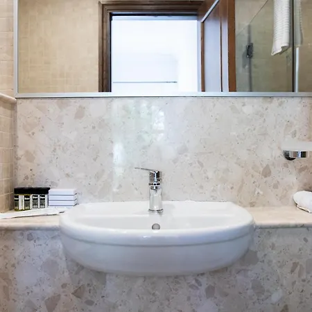 Aphrodite Hills Renovated Flat L01 With Garden * Kouklia