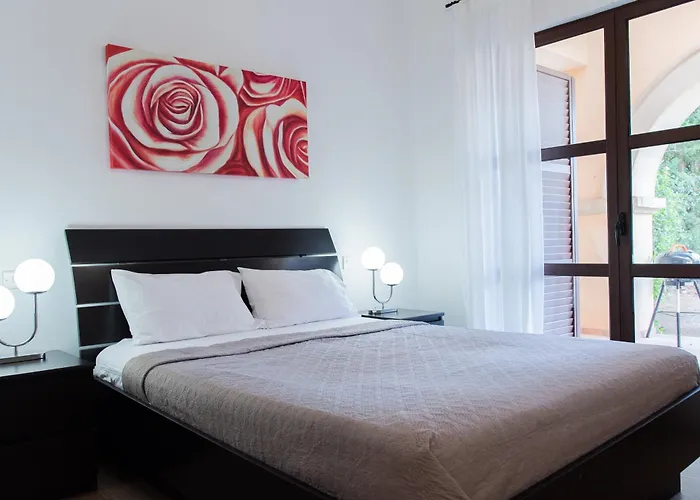 Lägenhet Aphrodite Hills Renovated Flat L01 With Garden