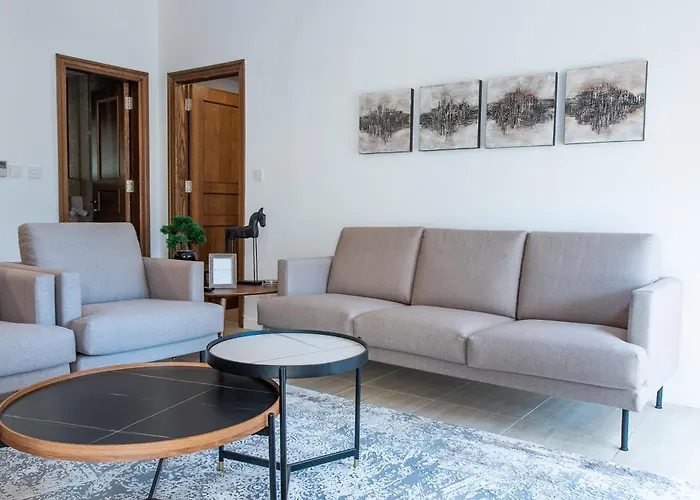 Aphrodite Hills Renovated Flat L01 With Garden Lägenhet *